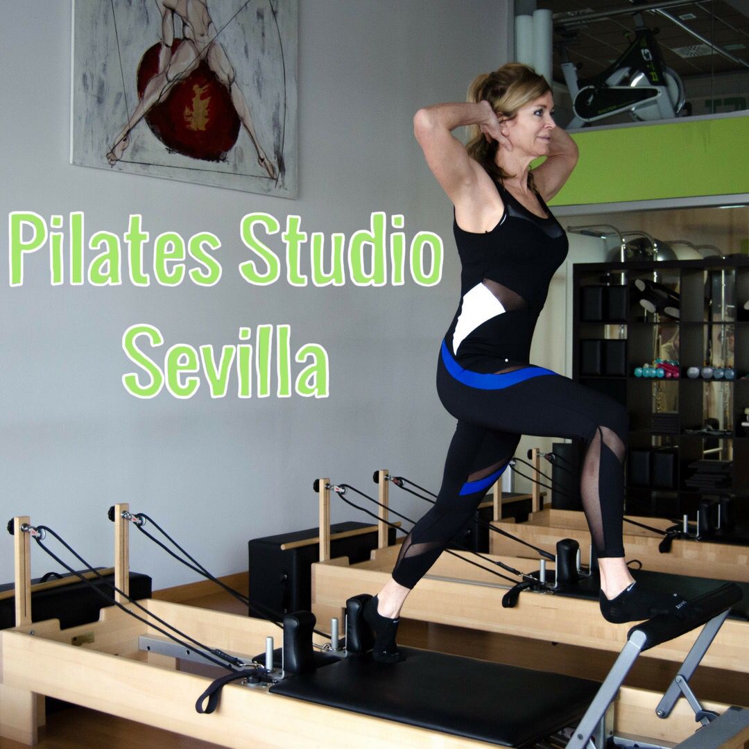 PilatesSevilla's tweet photo. Aun no has probado #pilates en maquinas? #pilatessevilla #pilatesstudio #pilatesmairena #sevilla #mairena #pilatesmaquinas #pilatesreformer #fuerza #entrenamiento #pilatesterapeutico https://t.co/u7yCKerxs5