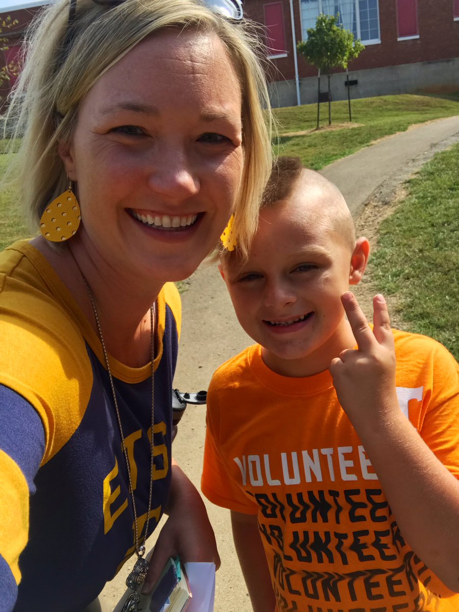 koaks_blair's tweet photo. The Future is so bright for these Coyotes @KCS_Kennedy @KCS_District #PoGWeek2019 #higherlevellearning https://t.co/9689HpKhLb