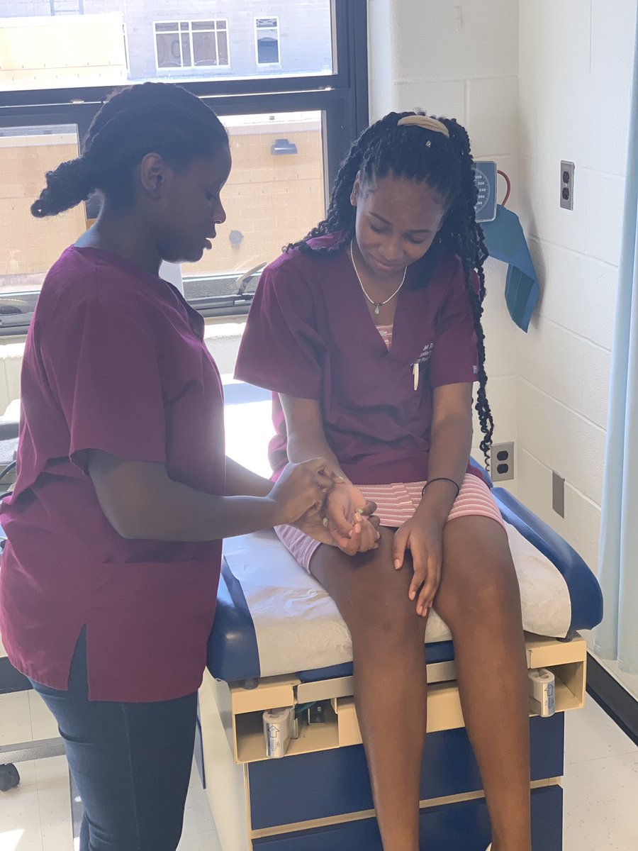 MrT_Mister's tweet photo. AOHP students @CTA_CCPS are learning how to take patients blood pressure.  Ms. Strauss is preparing tomorrow’s health care providers! https://t.co/xR61o334FM