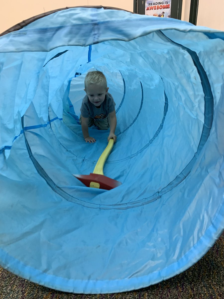 HillsFireRescue's tweet photo. SAFETY SUPERHEROES: Our Public Educators visited the @TampaHillsLib #NewTampa & #Westchase locations for our monthly “Safety Superhero Academy” program. Our Jr. Firefighters learned what it takes to be a firefighter by participating in our Jr. Firefighter Challenge.
#HCFREducates https://t.co/ydCIBXn8RS