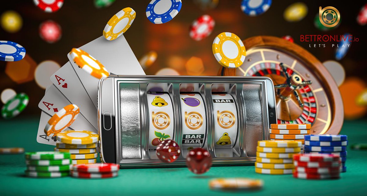bettronlive's tweet photo. Be it a combination of #numbers, #fruits, #suits, #patterns or #symbols, #slot machines are the most popular way to #gamble in #casinos.
#BetTronLive #TRON #TRX #tronDapp #Lambodice #dice #PKR #poker #livedealers #blockchain #slotmachines #blackjack #sportsbetting #dividends https://t.co/ohuawDYcoh