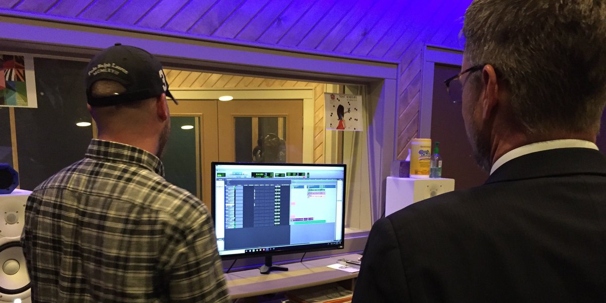 Johnny Collett tweet media