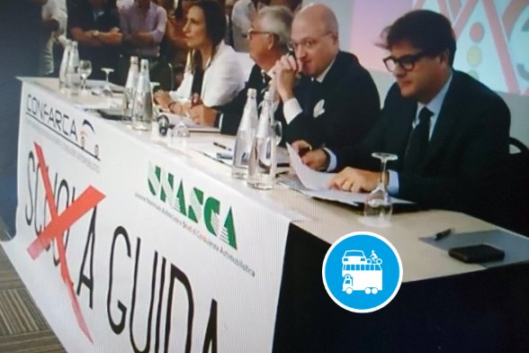 iScuolaguida_it's tweet photo. @Scuolaguida_it https://t.co/0NdST4awBk #Unasca e #Confarca unite per bloccare il recupero #IVA #Autoscuole #scuolaguida #Protest_Action #Roma #conference #Conferencia #sicurezzastradale #patenti #driving #License #patenteB #patenteC #neopatentati #automobile #autoveicoli #UE https://t.co/JCXZLAhTRY