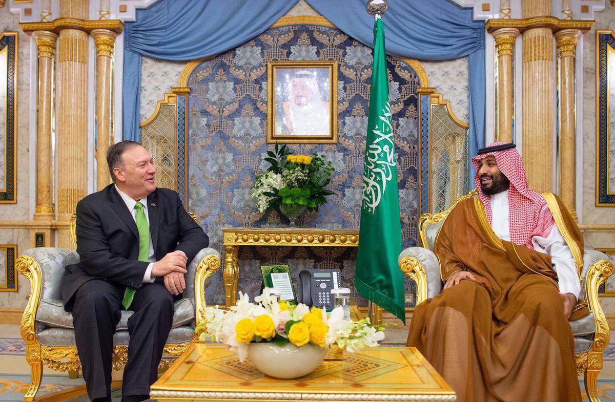 KSAmofaEN's tweet photo. #Jeddah | #CrownPrince Mohammed bin Salman met with U.S. @SecPompeo https://t.co/trc9Uj4m5u