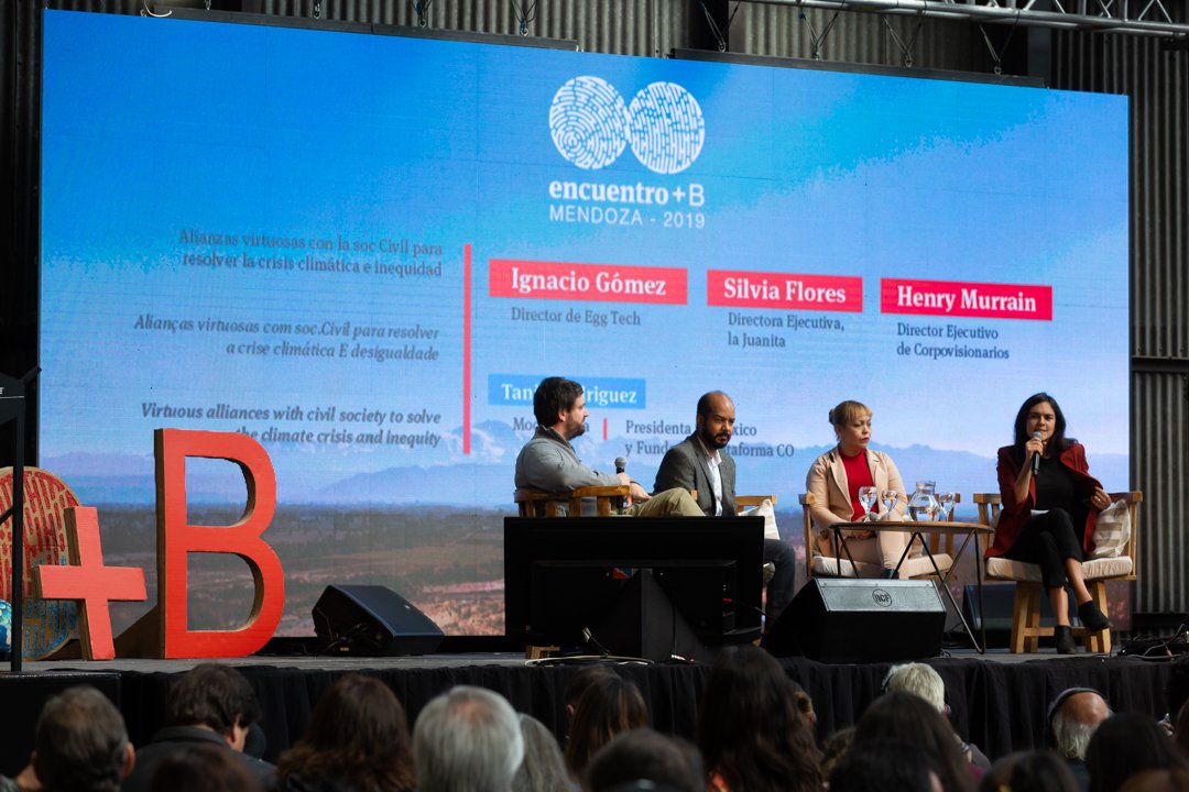 FiisUruguay's tweet photo. Como previa de lo que será Día B + fiiS 2019, el miércoles 13 de noviembre, les contamos que del 11 al 13/9 se realizó el encuentro +B en Mendoza, Argentina.
Participaron más de 1300 actores de la economía reunidos bajo el lema “Vivamos el Impacto”. #DíaB #fiiS https://t.co/vj6ixIyNsj