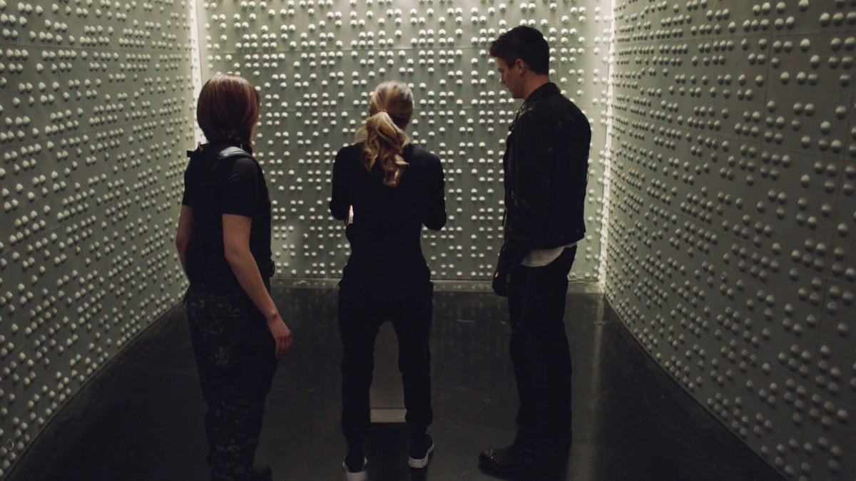 superflashwest's tweet photo. Trios I would die for: https://t.co/LFPnBdnK4v