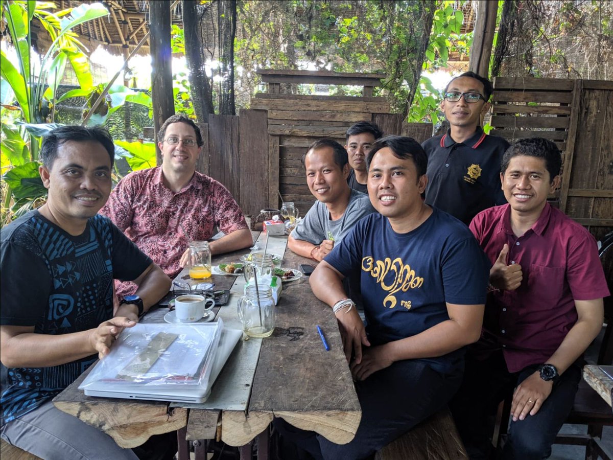 panlexproject's tweet photo. Can a Balinese horoscope predict a cockfight winner?  PanLex travels to Bali to meet with palm-leaf manuscript scholars and enthusiasts to coordinate efforts to bring a rich body of literature to broader audiences in Bali and across the globe.  https://t.co/q2do1WS0ad https://t.co/keCbm1Wwxd