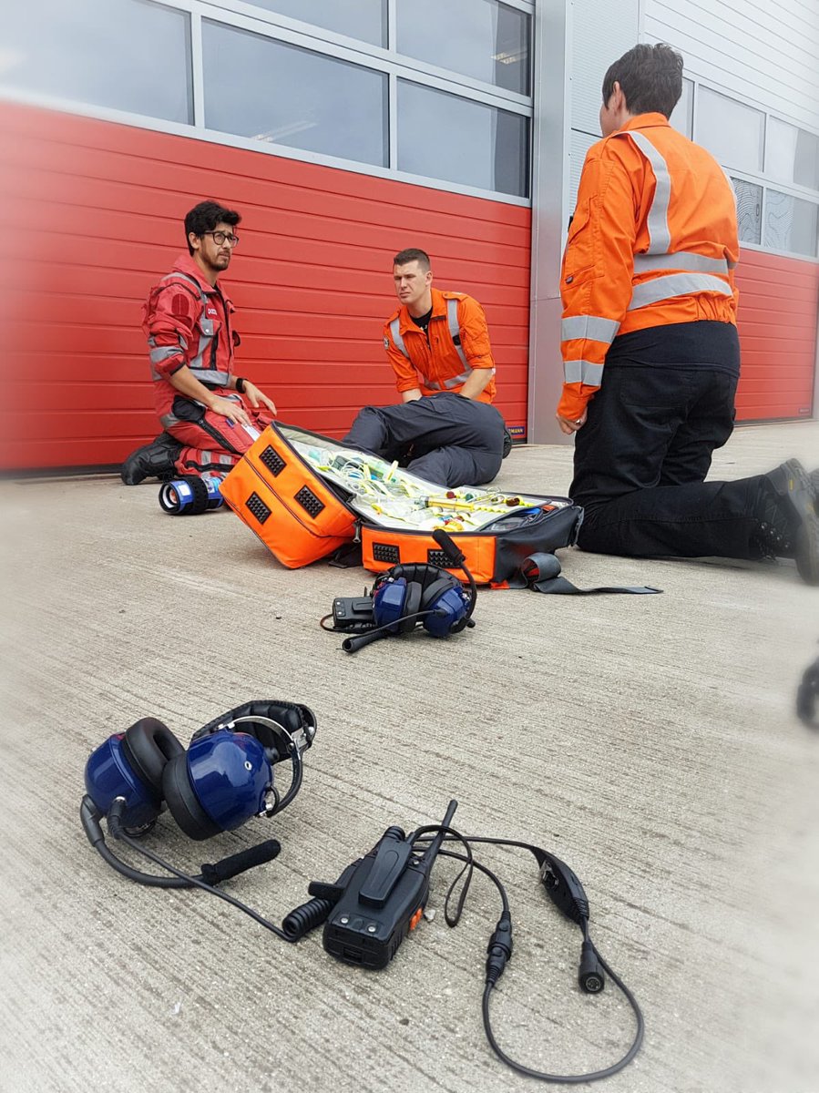 Day 8 of the PHEM Crew Course we have been using our new air simbulance to demonstrate the practicalities of aeromedical transfer. We have also simulated ambulance transfers with the help of the North East Ambulance Service. Amazing work by Paul Burnage and Steve Miles.