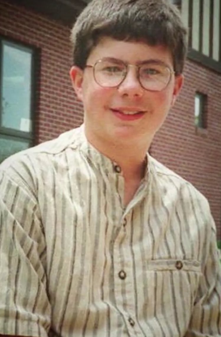 EExMjN9XsAUG6Gs?format=jpg&name=medium