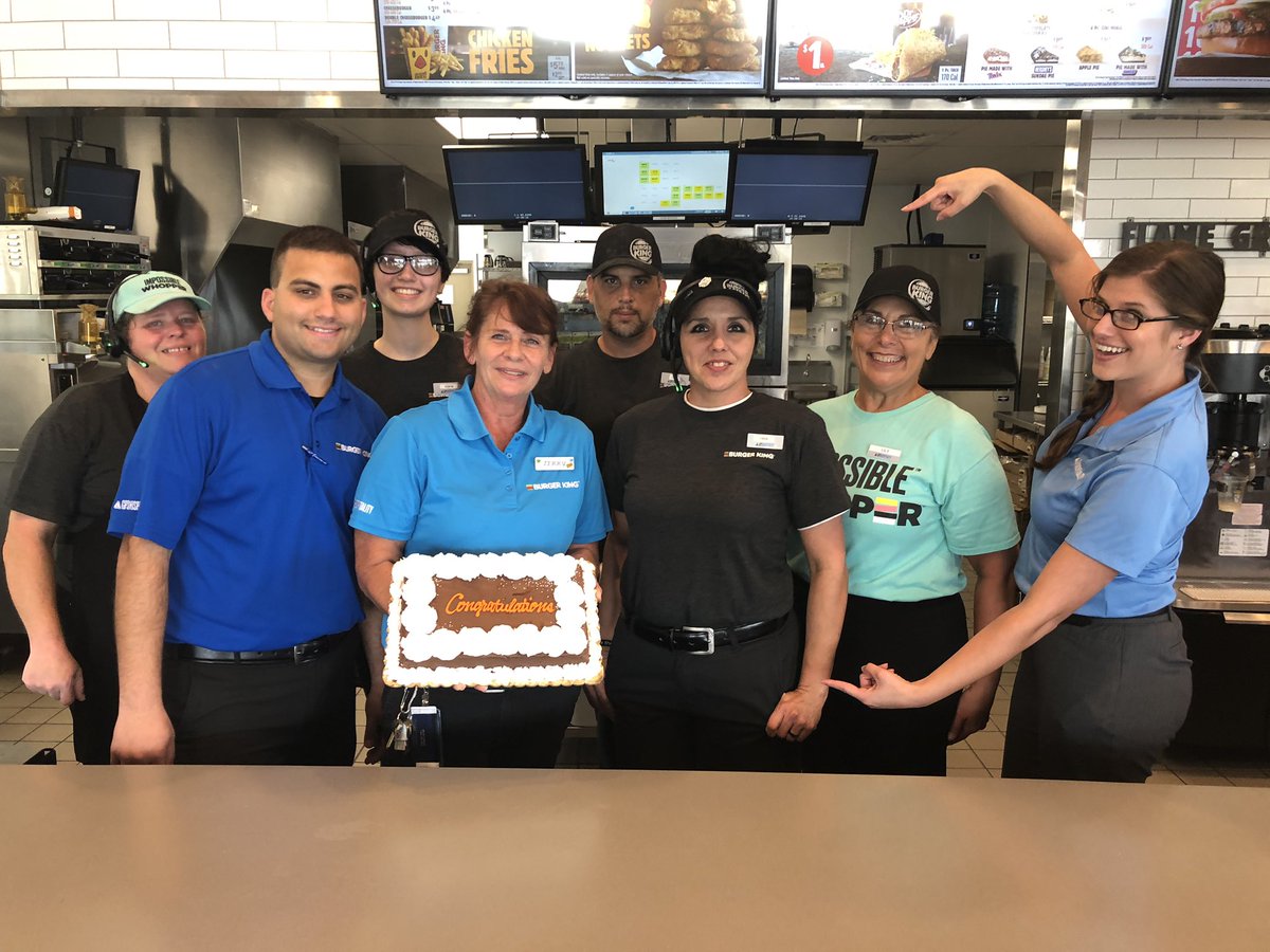 Theriot1Troy's tweet photo. Congratulations to Terry Wilson and her team at 26885 Juban Rd for being TRTM certified today. Job well done!!!  @walldog52 @JessicaSommerf3 @gpshospitality https://t.co/n0V7CAPVyk