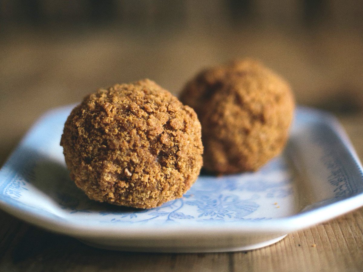 Scotch eggs for #YorkshireHour. ow.ly/Notg50vJtWr