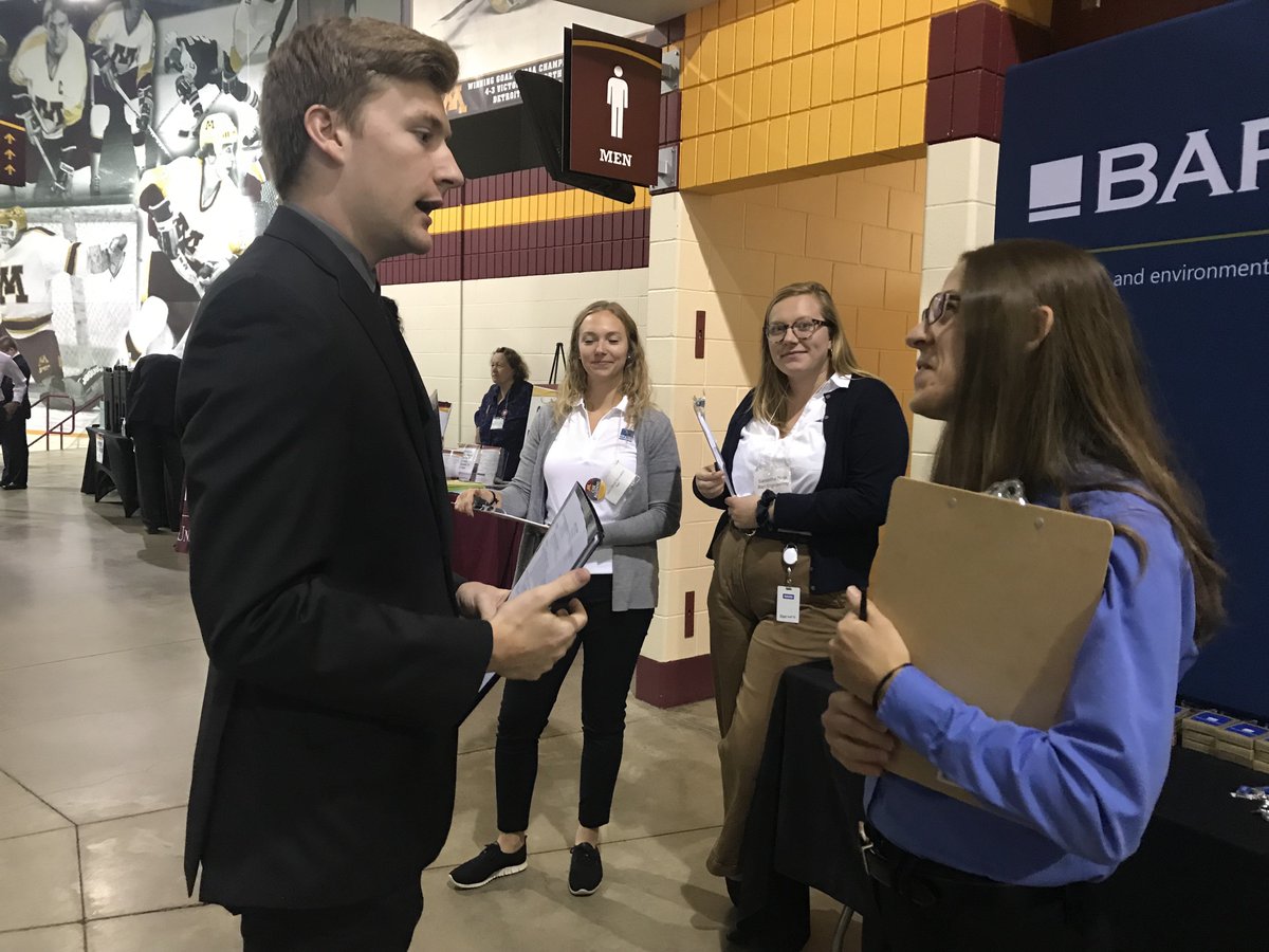 UMNCSE's tweet photo. Have you got your “elevator speech” ready? Make a good impression on potential employers at today’s CSE Career Fair! #CSECareers https://t.co/AzwYCfWGma