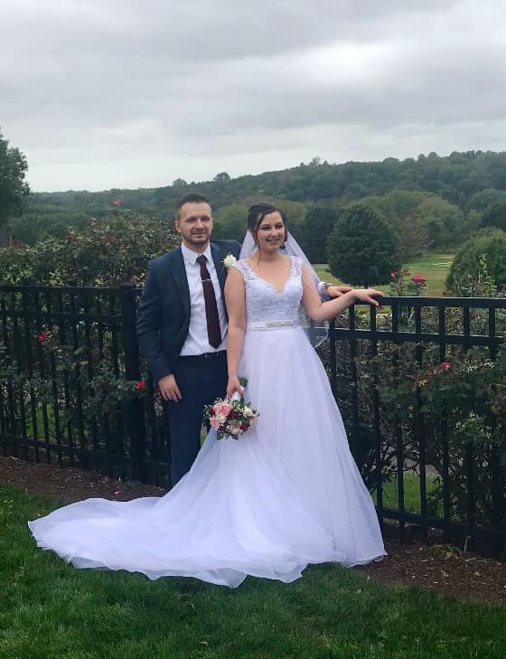 GrassyHillCC's tweet photo. Congratulations to a beautiful couple, Alicja Kaczowka and Bart Bakota❣️It was a wonderful traditional Polish celebration❤️~ We wish you a lifetime of love and happiness😍. https://t.co/xdxVHTXOmZ