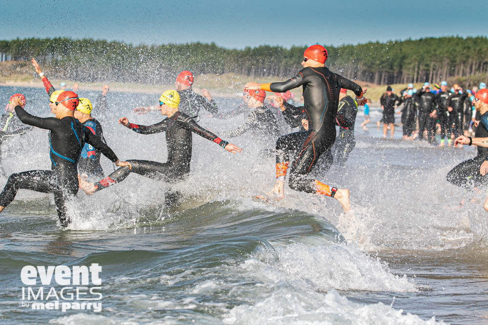 dreamteam_tv's tweet photo. This Sunday sees the final of the @WelshTriathlon Super Series from the @aahevents #SandmanTri shown on @S4C . Tune in at 22:00 to see how the Series ends. Which of our male and female athletes will take the final @bigbobblehats crown and in turn, the title of WTSS Champion 2019? https://t.co/QoJwWdf2Zd