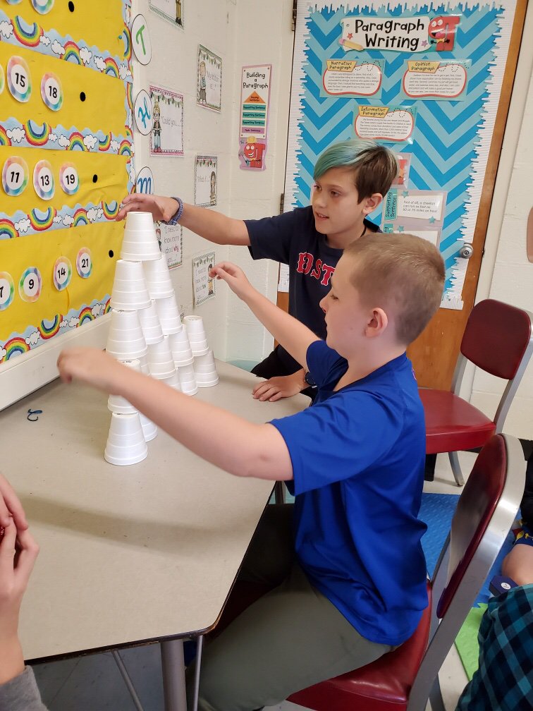 MrsTraupman's tweet photo. Today we explored math centers. Biggest hit was our “Math Fluency Cup Towers.” Students had to solve the math fact on the cup in order to stack it!
#mathismagical
#teamworkmakesthedreamwork
#HAYNation https://t.co/DEArvL7Nz7