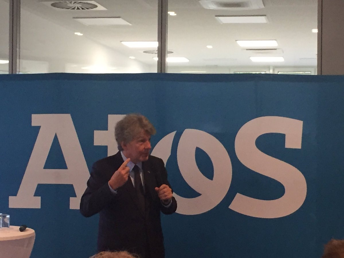 Drulf3's tweet photo. Inspiring discussion with Atos CEO Thierry Breton and Ursula Morgenstern CEO Atos Germany during reopening of their Innovation Center in Munich #QuantumComputing  @dHealthInno @HealthEugene @u_morgen @f_schwalbach https://t.co/5HQql5WnGr
