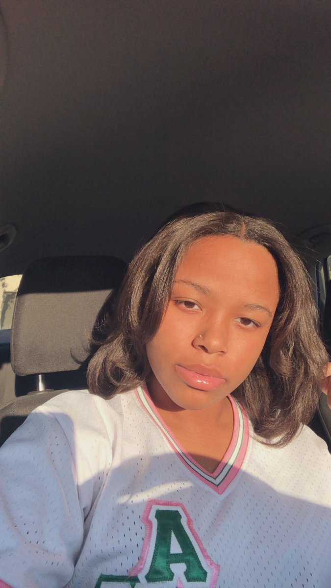 QuoyahJ_'s tweet photo. If you’re not first, you’re last💕 https://t.co/YDptbnwHEY