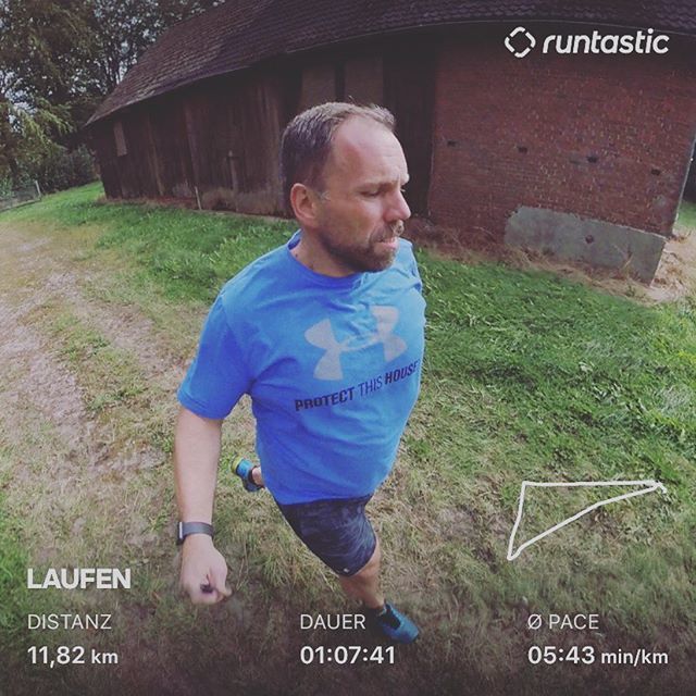 dBildgestalter's tweet photo. Heute mal ne etwas kürzer Runde, dafür aber mal etwas fixer. Ich bin mit dem Ergebnis tatsächlich sehr zufrieden. —————
#potd #runtoinspire #runnerslife #instarunning #instarunners #runshots #runforlife #runningday #runnersworld #laufen #runnerscommunity… https://t.co/M0KkR8E9hA https://t.co/PIsiZjV7Fl