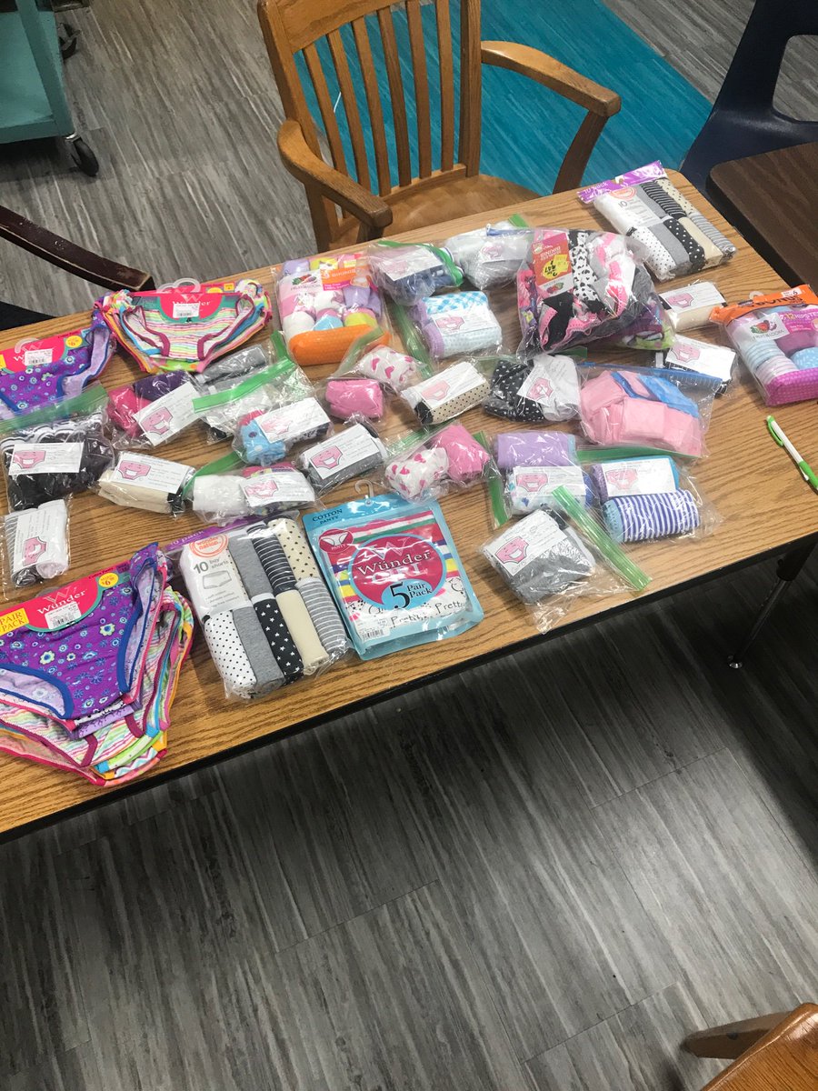 inailedwards's tweet photo. Thanks to @kc_girly  for ensuring that our girls @HMSANTAFE are taken care of. https://t.co/pQUcL1CAzW