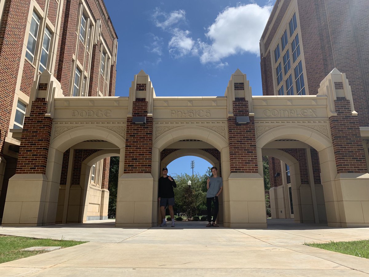 JordanCraigPR's tweet photo. Gallogly Engineering Hall is a great addition to the engineering quad, giving biomedical engineering a place to grow as a new program with state of the art research labs, equipment and study areas. #GaylordSocial https://t.co/MCFVLzg6Qa