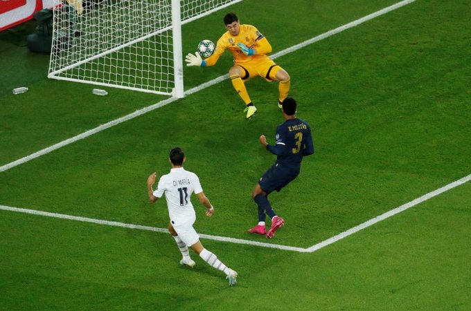 عرض الصورة على تويتر