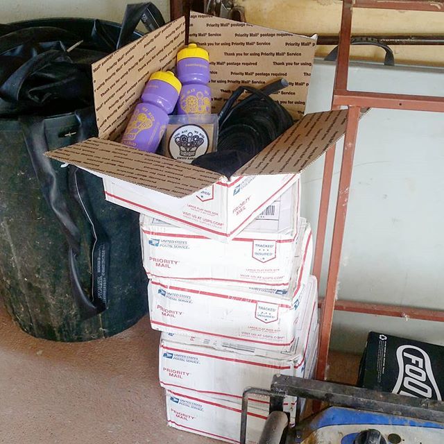MoabBagCo's tweet photo. I got a BIG batch of tubes last week from @kweenkargo in Brooklyn (FIVE boxes!) AND they sent along some rad bike bottles! Thanks y'all, so glad to have lots more tubes to use. And now I'll be repping Kween Kargo in Moab 🤗 🚲 https://t.co/zs6NAAYSSG