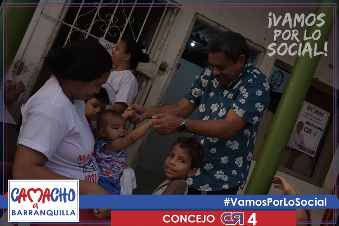 josecamacho01's tweet photo. La falta de CDI, Centro de vida y espacios de recreación fueron los temas centrales de mi diálogo con los habitantes del barrio La Chinita. Así mismo estuve profundizando el tema de la inseguridad con los líderes de la Ciudadela 20 de Julio.
#VamosPorLoSocial #CR4 https://t.co/PP9ShNrgO1