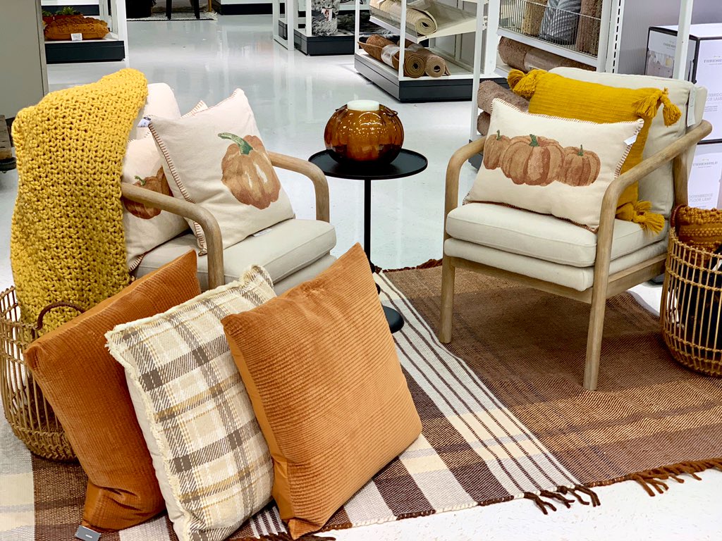 My favorite time of the year 🍂🍁🍂🍁🍂. Visit #T1854 for your fall home necessities🍁🍂🍁Ohhh &amp; don’t forget to add a sweater and something pumpkin spice to your basket!!😉. #Myfavoritecolorisoctober #part1