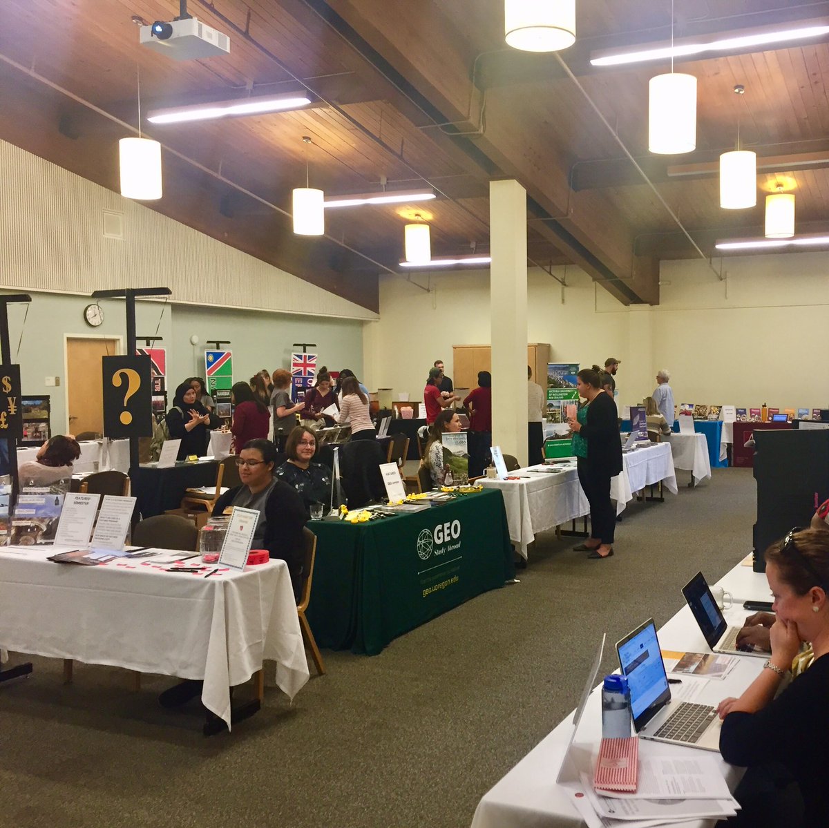 GEO in London tweet media