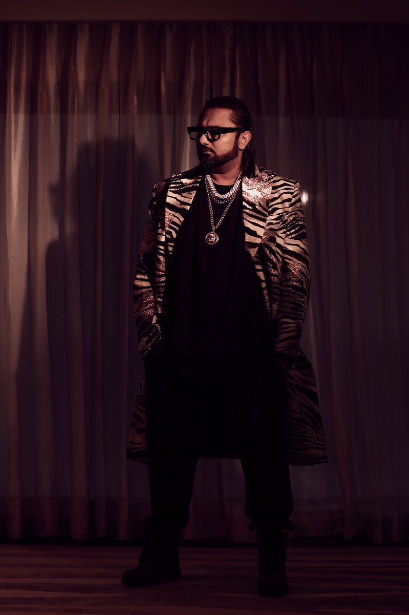 asliyoyo's tweet photo. My green carpet look for @IIFA #iifahomecoming #IIFA20 https://t.co/5iVeofQ5Dx