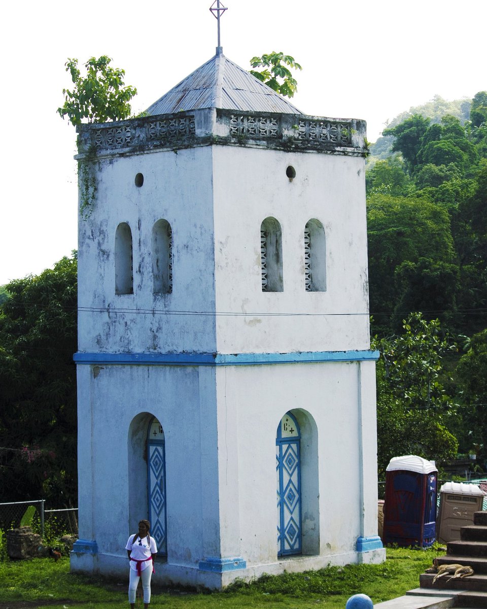 PetersonSylvai1's tweet photo. My mission is to introduce others to Haiti's cultural heritage.👣
📸: #pitt1poz ©Peterson Sylvain
Location: Palais Sans-souci, Milot Haïti
____________________________________
#architecture #mountain #nature #milot #tourism #heritage #follo4folloback #visithaiti https://t.co/Er3ldMDS75