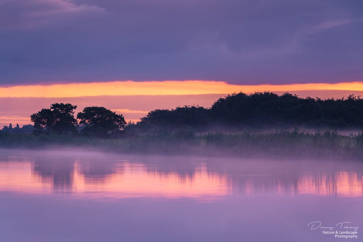 DannyTaheij's tweet photo. Vanmorgen genoten van de zonsopgang #middendelfland #kwakel #duifpolder #vlietlanden #nikonnl #polder https://t.co/IGCSj63p3h