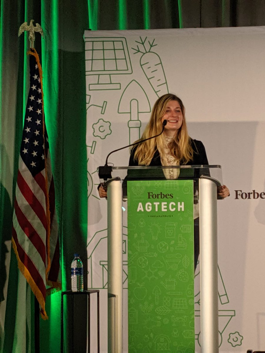 THRIVEAgriFood's tweet photo. Thank you to @SVG_Ventures @THRIVEAgTech Midwest Challenge judges today! @chloesorvino @NealGutterson @rachellegalvin! #thrivechallenge #forbesagtech https://t.co/6xt79mIui2