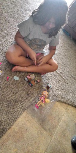 DesireeGauthier's tweet photo. Check out the BRAND-NEW Boxy Babies™ Dolls, available 8/5 at Walmart, and get ready to find out what's inside! #ReadySetUnbox #ad #ad https://t.co/ZVwHNYdQXn https://t.co/u7jDdJnLWS