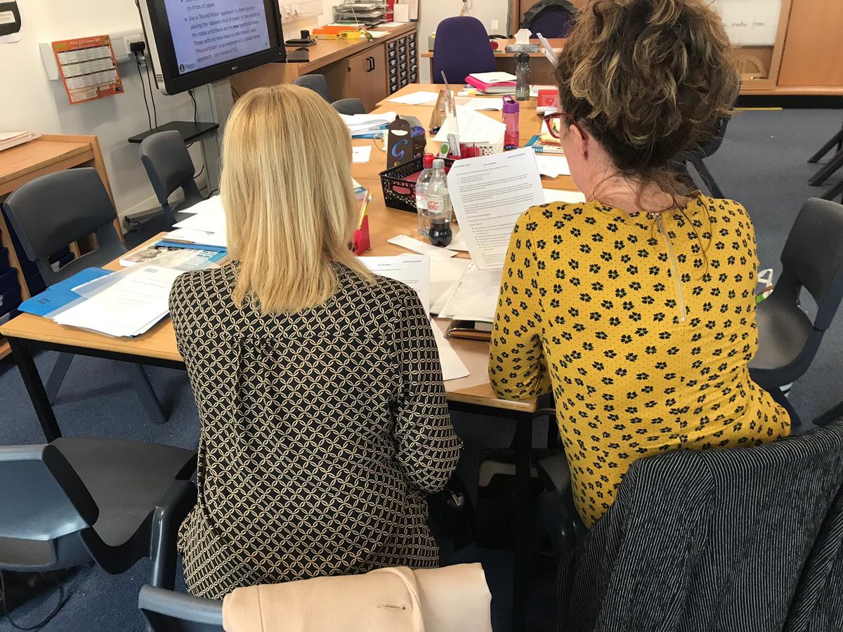 StMarysML9's tweet photo. Our staff working with staff of @StJohnsBwd on teaching pedagogy and formative assessment. #collaboration #sharedideas #lookingoutwards #itsslc https://t.co/ggoa5FC5pq