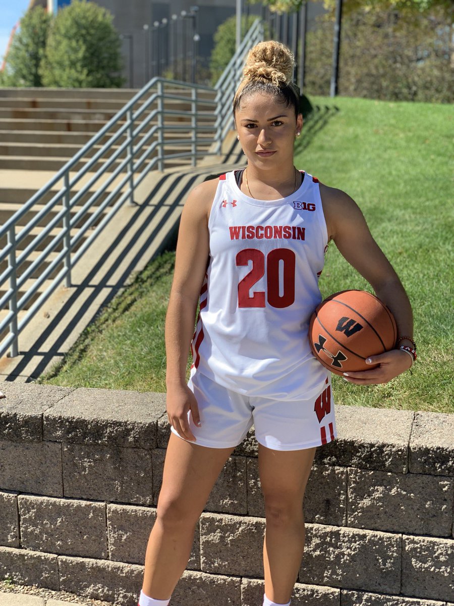 diamond_bragg's tweet photo. Year 2 🤪 https://t.co/ZBGQ046aee