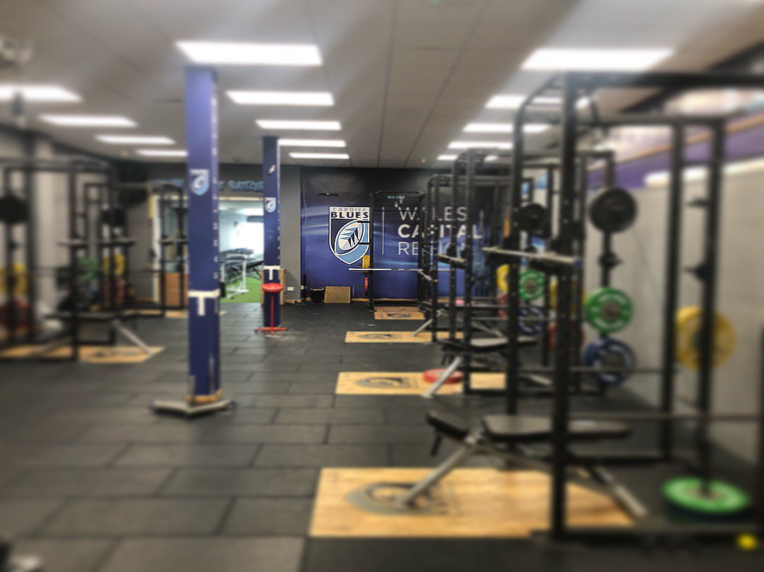 PSG_AudioVisual's tweet photo. Audio install at the #cardiffblues gym... #audiovisual #installation #maintenance @cardiffblues https://t.co/MiBjY3RtZR