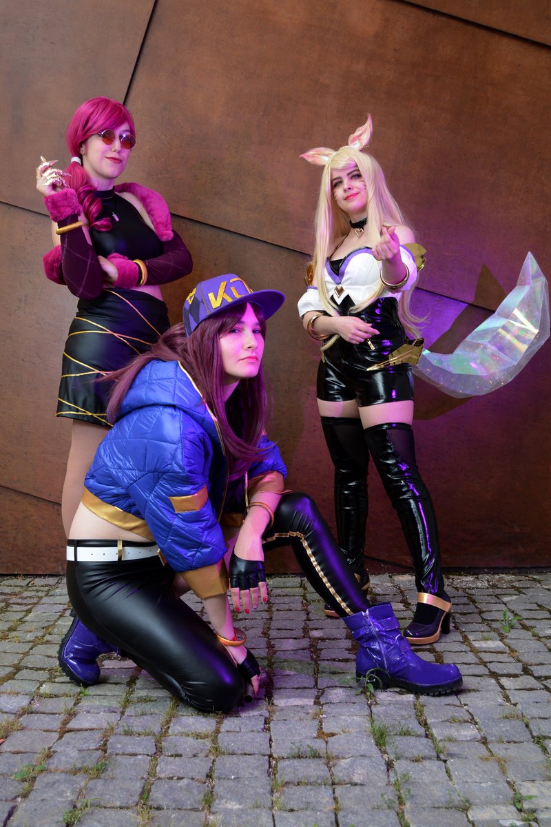 hyuugacosplay's tweet photo. Only winning, winning now 😎😎

Kda Ahri: @ymnaTweet
Kda Akali: me
Kda Evelynn: jojosccosplay
Photo: @FelixWorks
Edit: @ymnaTweet
Game: @leagueoflegends https://t.co/FESzOV0hgT