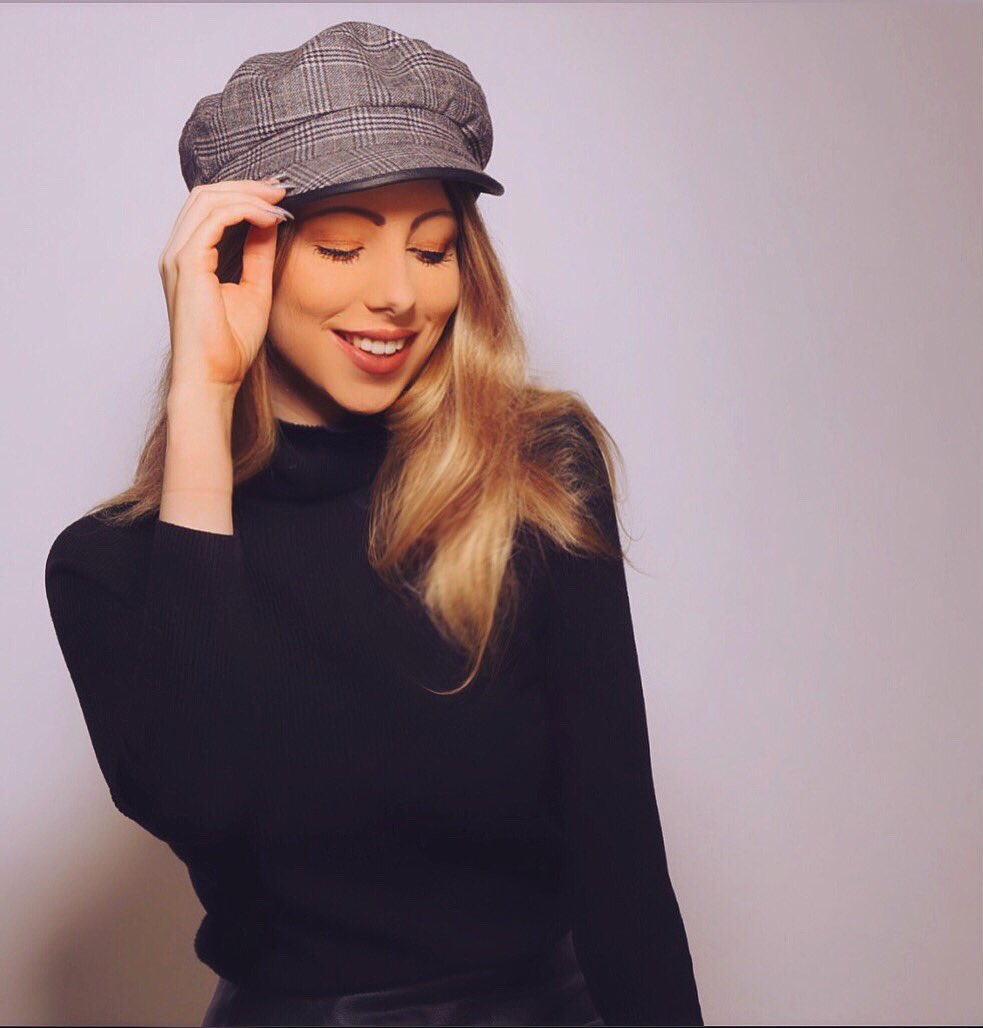 Betsy Sweeney (@betsyasweeney) on Twitter photo 