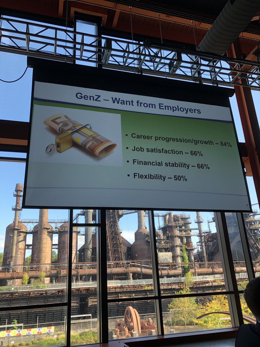 NatalieLVRG's tweet photo. Got my learn on today! Learning how to prepare for 2030...seems so far away, but it’s really around the corner! #GenZ #LVRGFunAF @HRATYOURSERVICE #NewIdeas #WorkforcePlanning @SteelStacks https://t.co/NsTAEjdpj4