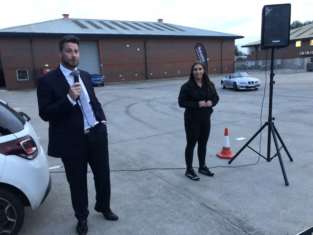 lmsents's tweet image. Absolutely fantastic evening at @PorscheTeesside again with the #PorscheClub with @KellyLouiseBird Stunt &amp;amp; Precision #DrivingDisplay, #ParallelParkChallenge and #RacingSimulators! 🏎💨💨
@Porsche #StuntDriving #PrecisionDriving #StuntShow #StuntDisplay