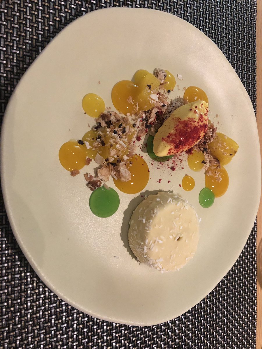 Michael_Nowak_'s tweet photo. Amazing evening at @TheRyebeck and awesome dinner by @nicoginger82 #delicious #LakeDistrict #tastyWednesday #DinnerTime https://t.co/OsXRidBD5z
