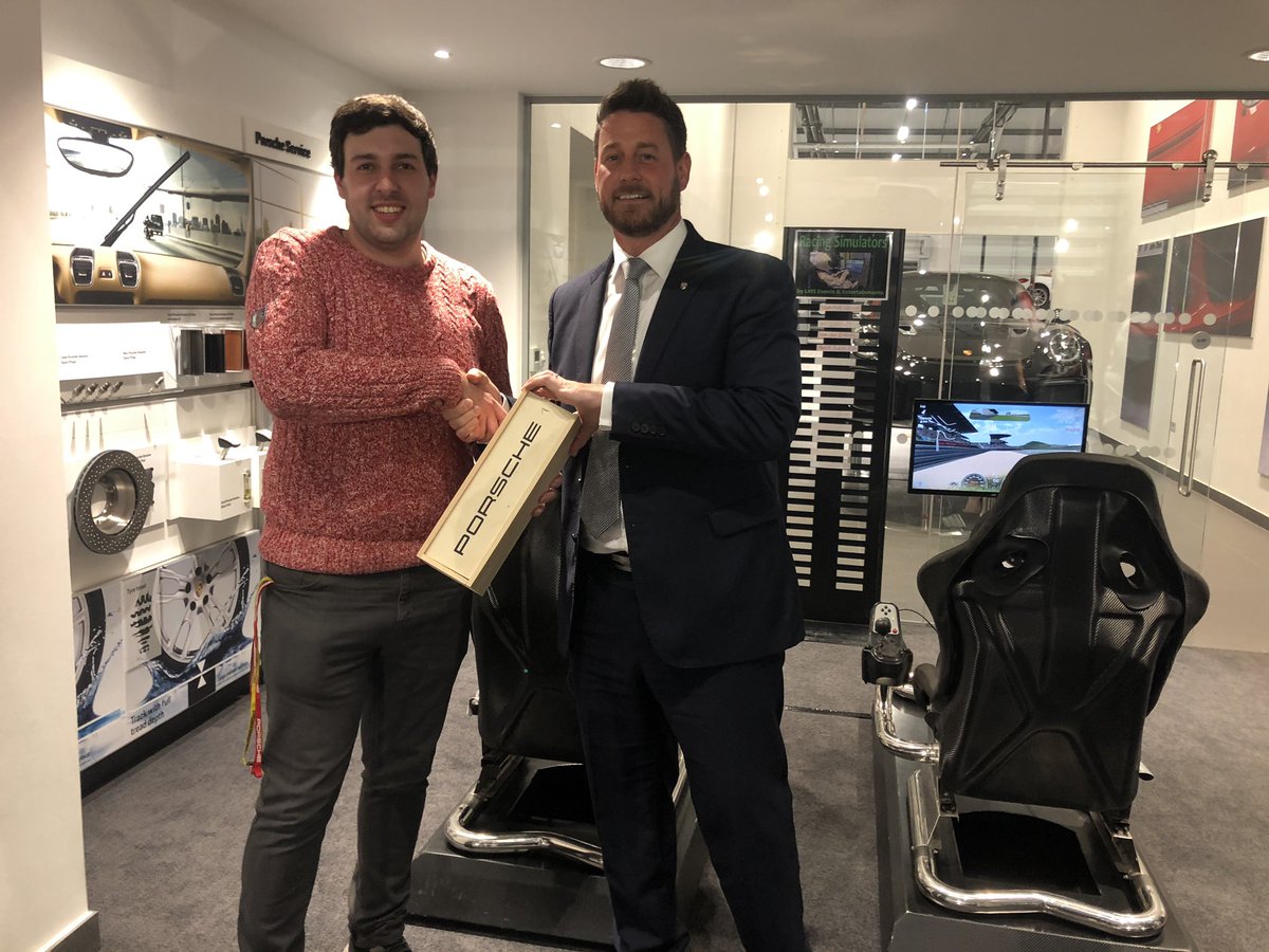 lmsents's tweet image. Absolutely fantastic evening at @PorscheTeesside again with the #PorscheClub with @KellyLouiseBird Stunt &amp;amp; Precision #DrivingDisplay, #ParallelParkChallenge and #RacingSimulators! 🏎💨💨
@Porsche #StuntDriving #PrecisionDriving #StuntShow #StuntDisplay