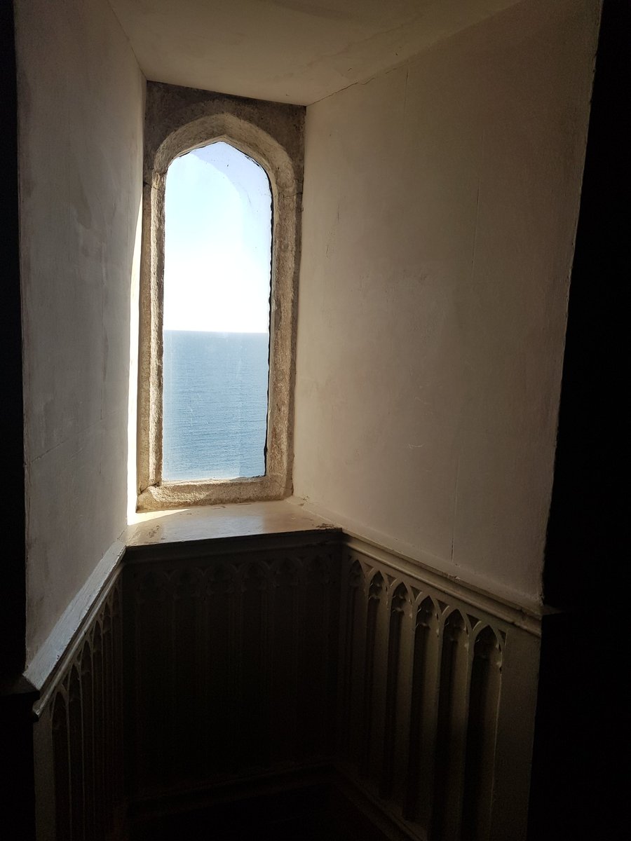 Lucyloc78646303's tweet image. #cornwall #StMichealsmount  #perfectday #vitaminsea #cptsd