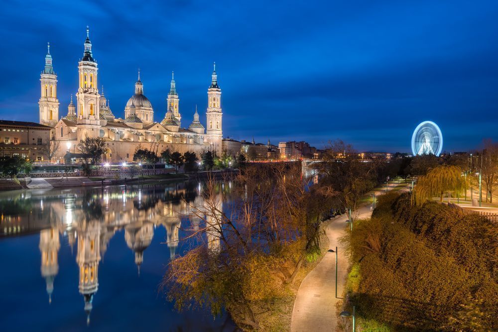 Spain_in_CH's tweet photo. Come to #Zaragoza, one of Spain's major #cities! 🎆
https://t.co/D5W3LGwxa3
#VisitSpain #SpainUrban #City #Pilar18 #Fiesta #Festivities #Inspiration #Travelblogger #nightlife #Aragon #experience #travelideas #SpainForYou
@ZaragozaTurismo https://t.co/cy8GA212x1