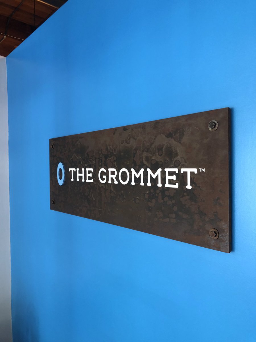 kristi141's tweet photo. @Ops4Entreps such an eye opening visit to @TheGrommet headquarters! Got to play with some of their new products and hear about their challenges and how they became as successful as they are today! #ops4entreps https://t.co/tpKRleaAmU