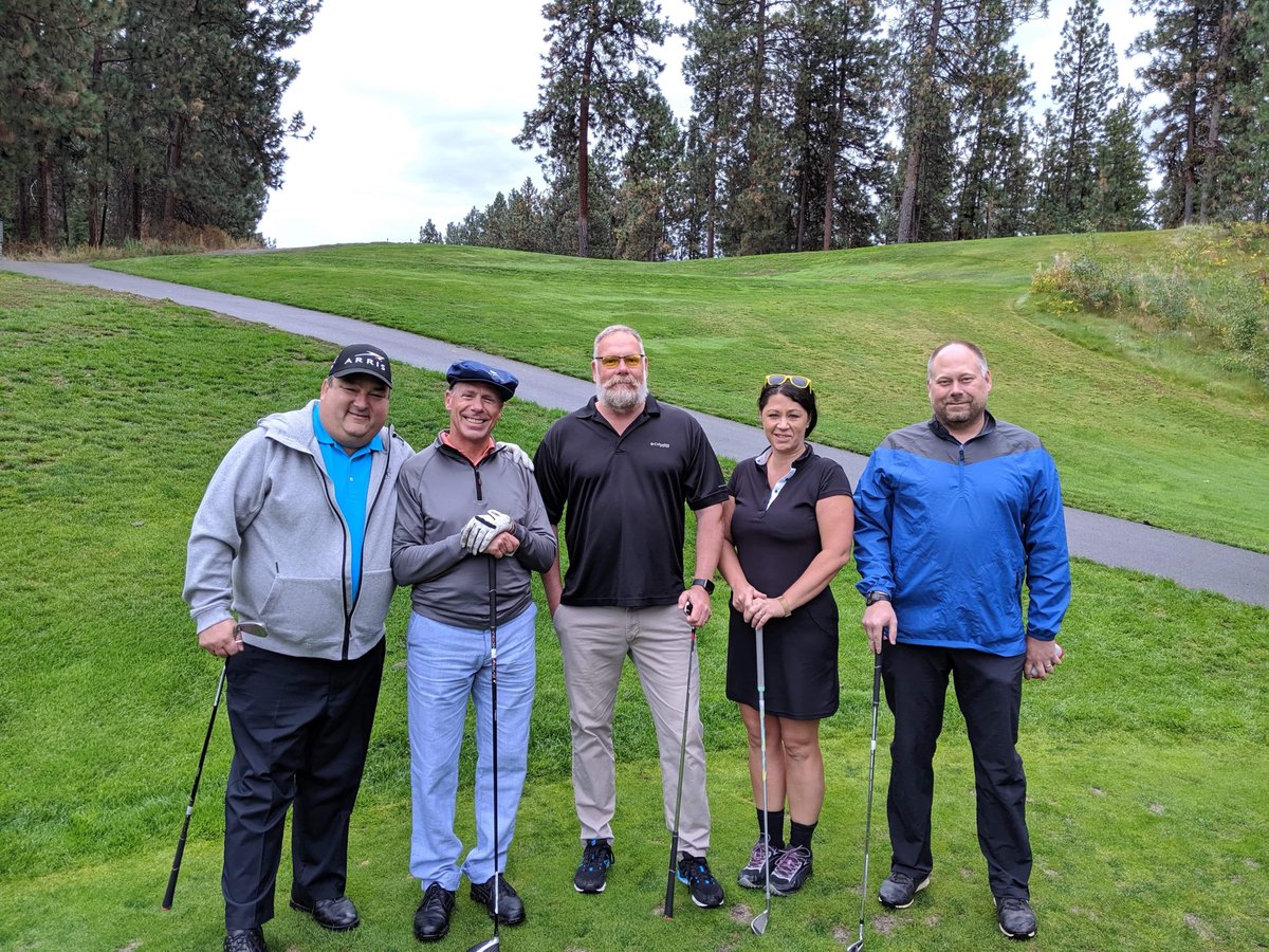 JayThomsonCCSA's tweet photo. Golfing in Kelowna with @ccsaonline members and partners was the perfect way to end our #CCSAConnects conference. https://t.co/7CbfPk8Gia