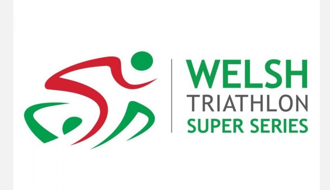 Pleased to have come second Junior (age 15-19) in the Welsh Triathlon Super Series. Congrats  Mali on your win. I am looking forward to next year!
@WelshTriathlon <a href="/CelticTri/">Celtic Tri 🏊🏻‍♂️ 🚴🏻‍♀️ 🏃 🔴⚫️⚪️</a> <a href="/dyfPEdept/">Dwr y Felin PE Dept</a> @MyddeltonCol