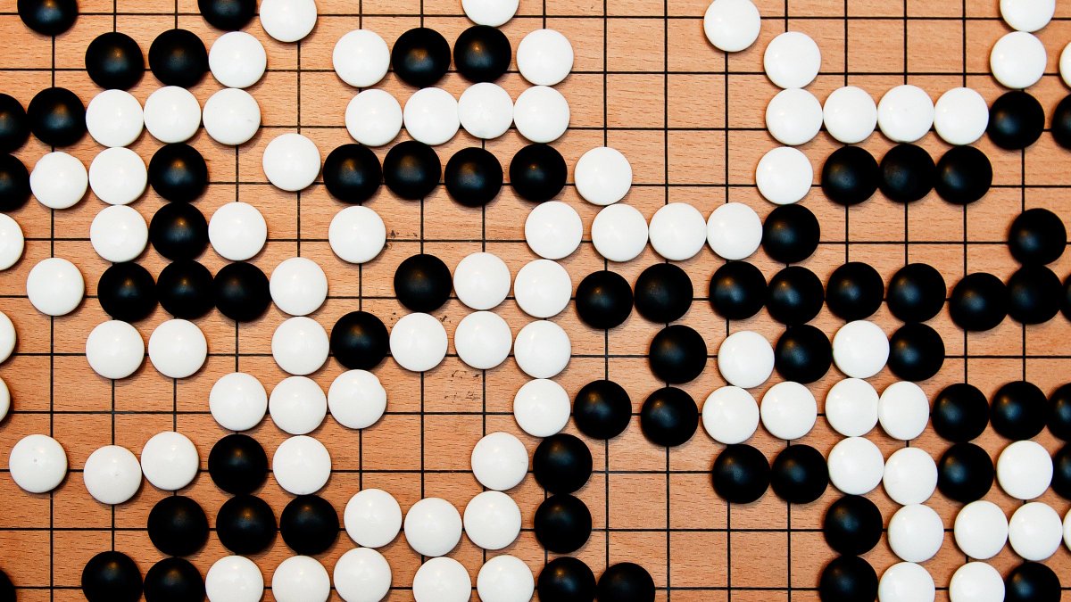 rgreenjr's tweet image. Results and predictions from AI can be challenging to explain, leading to a reproducibility challenge. Some conferences and universities are putting in place new systems to help overcome this and allow us to build on each other's work. bit.ly/2Ly0CvF