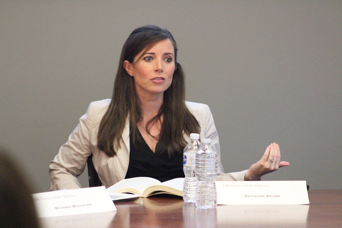 PublicDiplomacy's tweet photo. @USCAnnenberg @GlobalTiesUS Thank you to Katherine Brown, moderator
@mirghahari, and attendees in-person and online who followed along! To stay on top of more upcoming CPD book talks, sign up for our newsletter: https://t.co/GqrG7tKbHF #CPDengage #ascj @USCAnnenberg https://t.co/rik8r72uh9